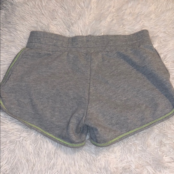 super comfy shorts - Picture 3 of 5